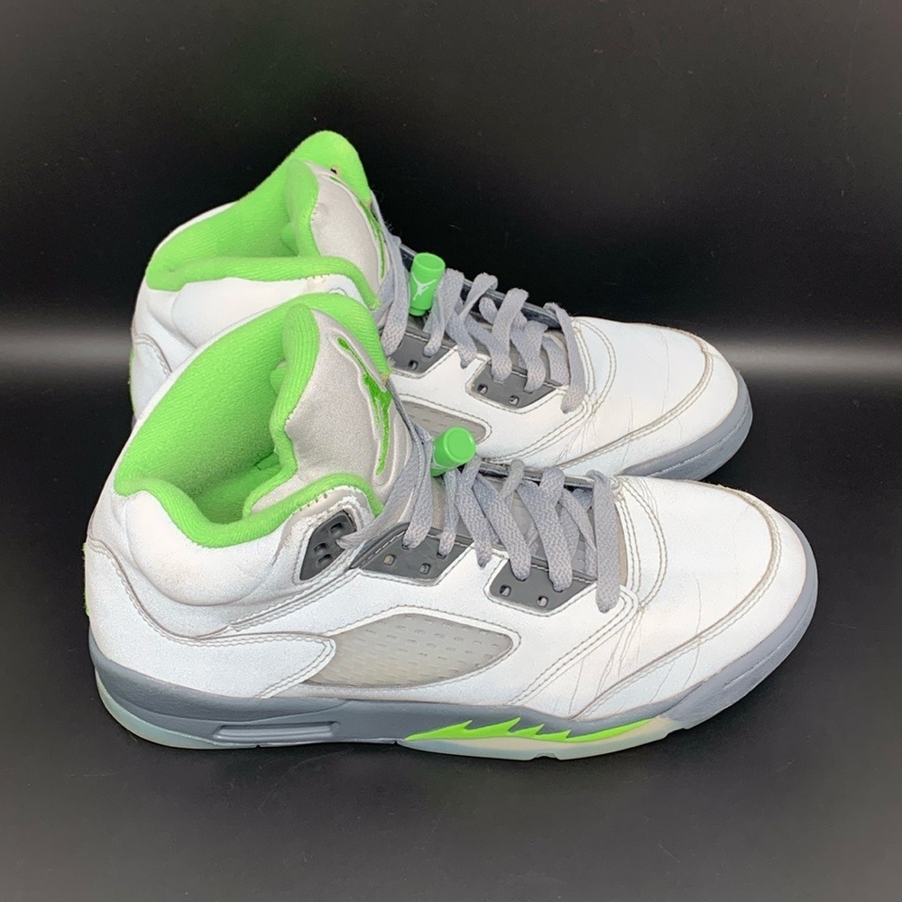 Jordan 5 Retro Green Bean Basketball Shoes DQ3734-003‎ Youth Sz 6 Women's Sz 7.5